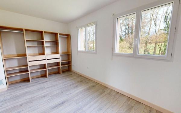 Maison à vendre    4 pièces • 90,90 m2 Saint-Didier-de-Formans