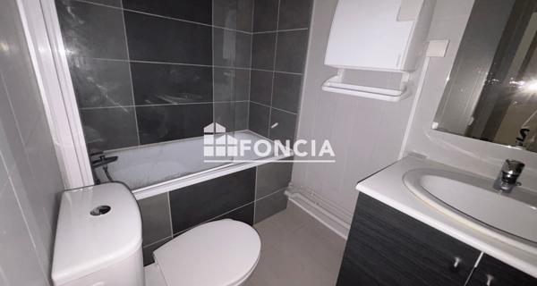 Location Studio 26.09 m² - Rouen 76000