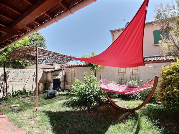 Maison Avignon 6 pièce(s) 5 chambres 116m2 jardin et garage