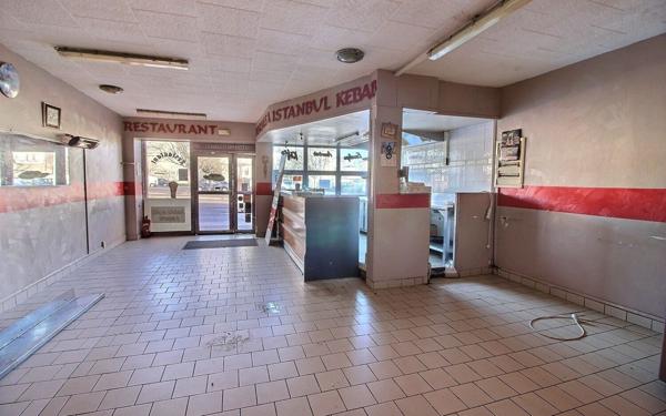 Maison à vendre    5 pièces •  Montceau-les-Mines