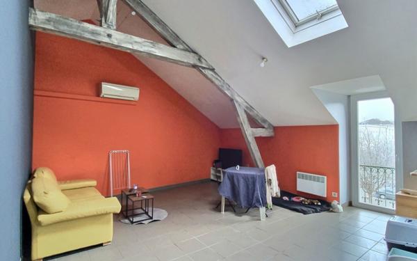 Maison à vendre    5 pièces •  Montceau-les-Mines