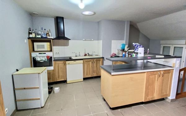 Maison à vendre    5 pièces •  Montceau-les-Mines