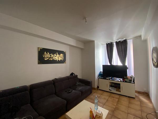 Appartement Corbeil Essonnes 2 pièce(s) 46.02 m2