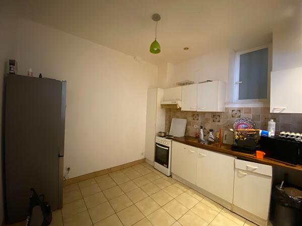 Appartement Corbeil Essonnes 2 pièce(s) 46.02 m2