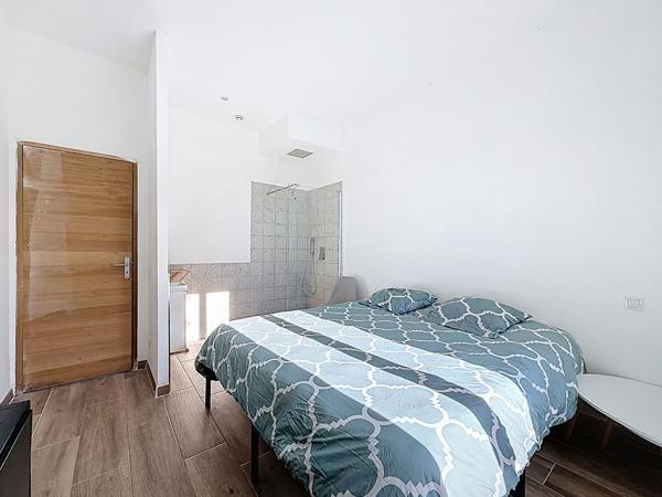 A VENDRE EXCLUSIVITÉ  BASTIDE du XIXème Siècle Entièrement Rénovée - GARAGE - JARDIN