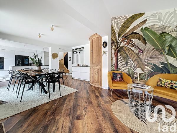 Maison à vendre 6 pièces 178 m² Chauray