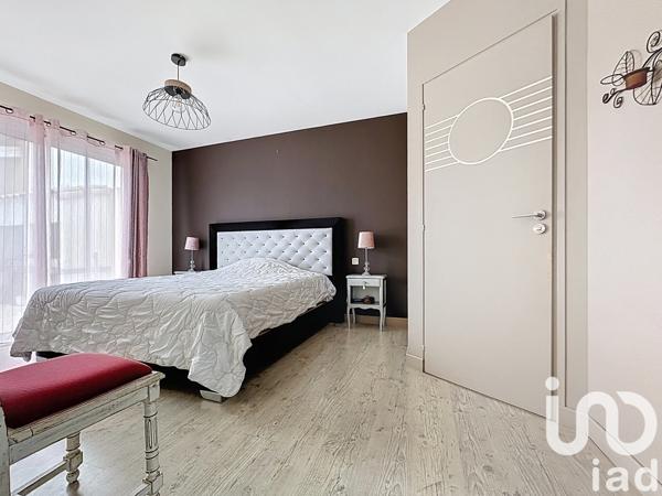 Maison à vendre 6 pièces 178 m² Chauray