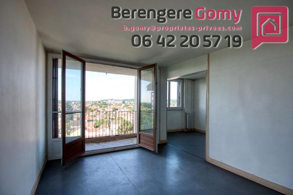 Appartement T4 avec 2 ou 3 chambres de 69m2 à rénover