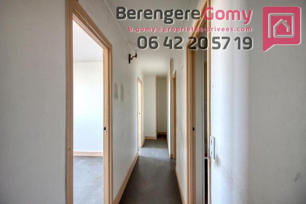 Appartement T4 avec 2 ou 3 chambres de 69m2 à rénover