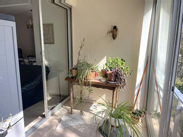 À vendre Grand appartement T4 de 103 m² à La Seyne-sur-Mer.
