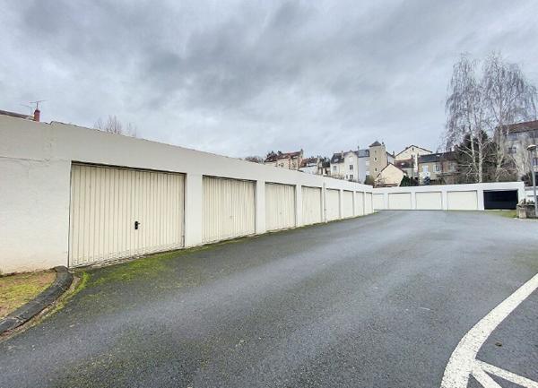 Appartement à vendre    2 pièces • 63 m2 Montluçon