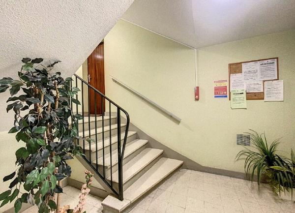 Appartement à vendre    2 pièces • 63 m2 Montluçon