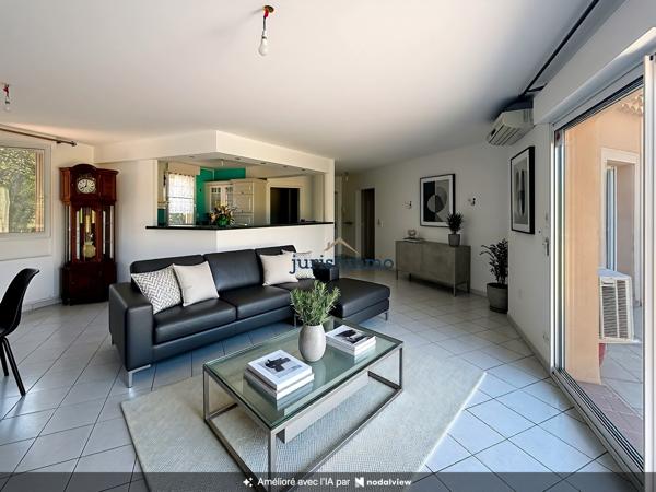 EXCLUSIVITÉ – Superbe appartement 105 m² -Très grande terrasse - Garage