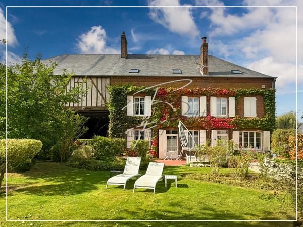 Propriete à vendre 11 pièces possibilité activité professionelle et chambres d'hotes