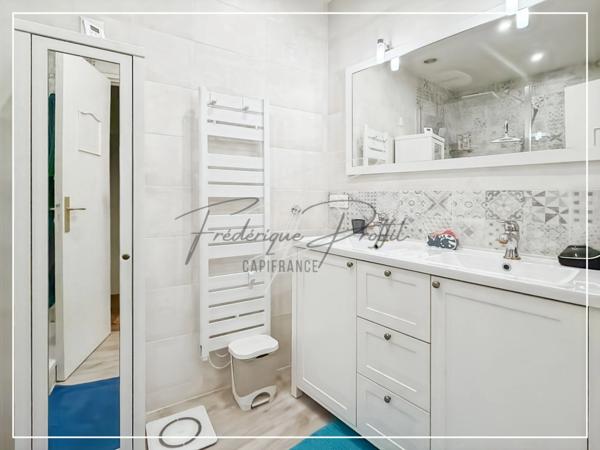 Propriete à vendre 11 pièces possibilité activité professionelle et chambres d'hotes