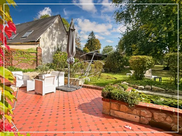 Propriete à vendre 11 pièces possibilité activité professionelle et chambres d'hotes