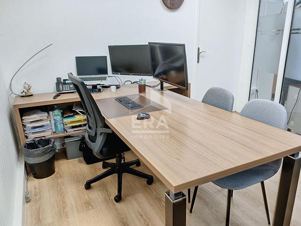 A LOUER  GRAND ESPACE DE BUREAUX A CHAUMONTEL 95270