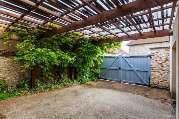 À vendre - Maison ancienne, 8 pièces située à Longnes (78980)