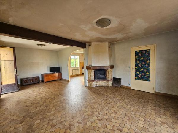Maison à NEUVILLE-SUR-SARTHE, 72190 - 5 pièces 130m²