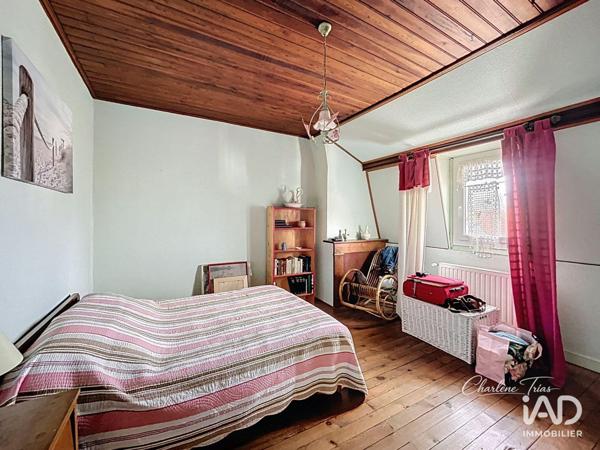Maison à vendre 6 pièces 137 m² Montpon-Ménestérol