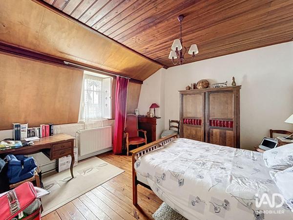 Maison à vendre 6 pièces 137 m² Montpon-Ménestérol