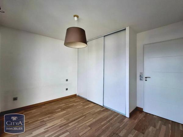 Appartement à louer 5 pièces 116.37m² Clermont-Ferrand (63000)