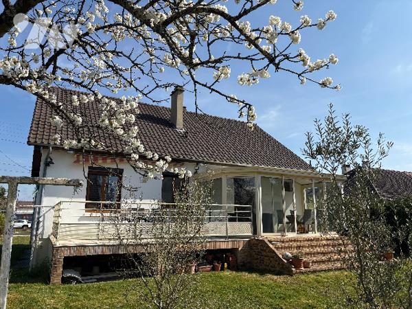 A VENDRE : Grand Pavillon indépendant