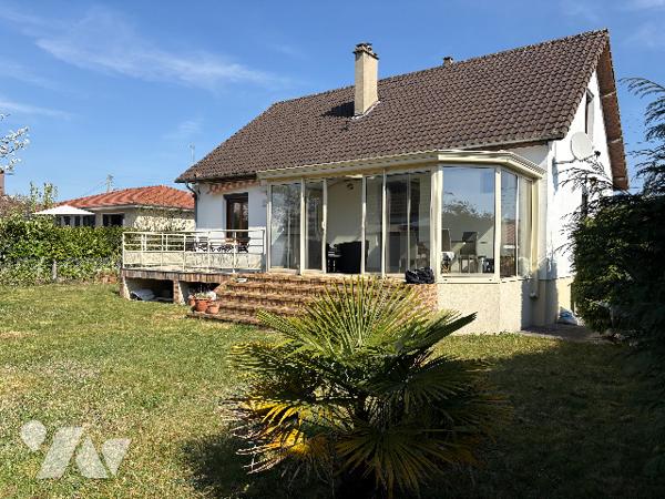 A VENDRE : Grand Pavillon indépendant