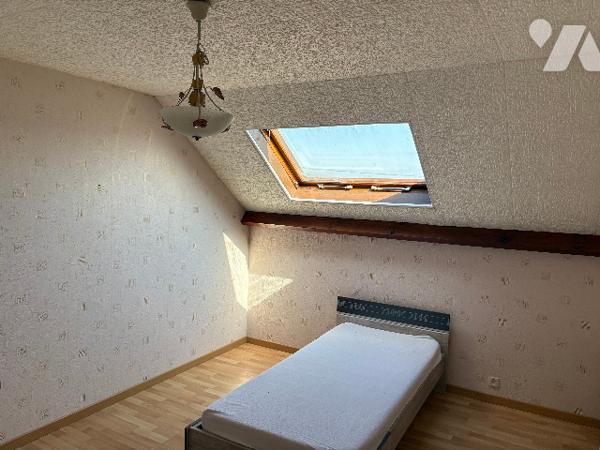 A VENDRE : Grand Pavillon indépendant