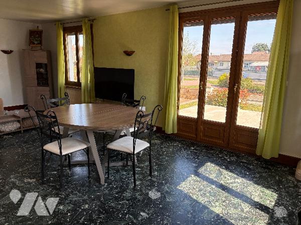 A VENDRE : Grand Pavillon indépendant