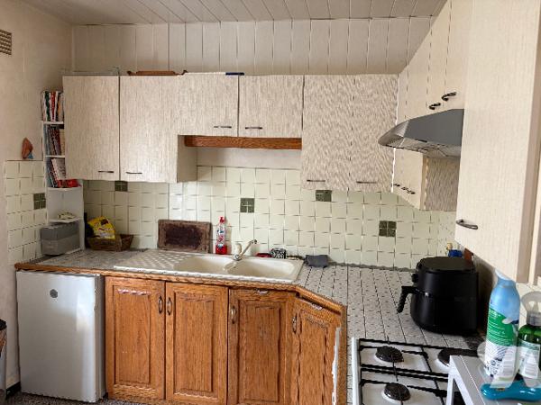 A VENDRE : Grand Pavillon indépendant