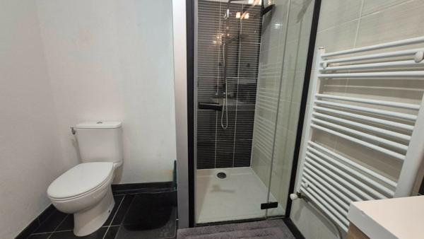Appartement Gigean 2 pièce(s) 42 m2 avec terrasse