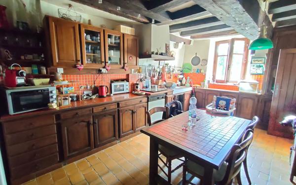 Maison à vendre    6 pièces •  Lumigny-Nesles-Ormeaux