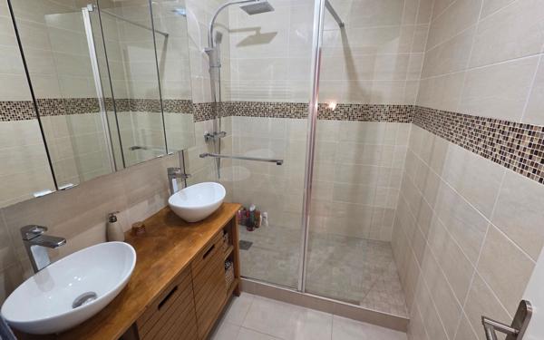 Appartement à vendre    4 pièces •  Vaujours