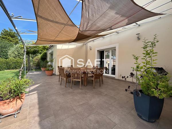 Villa avec piscine et logement indépendant de 50m2