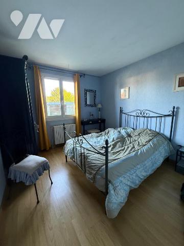 JUIGNE SUR LOIRE Maison 108 m² + 100 m² aménageables + sous-sol – Terrain 1091 m²