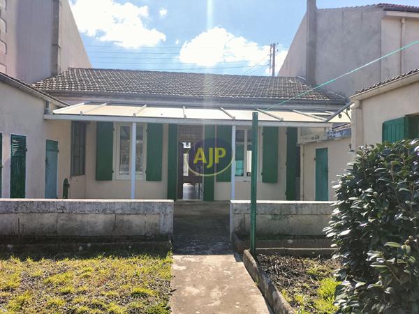 Vente maison Rochefort : 202 540 € - AJP Immobilier Rochefort