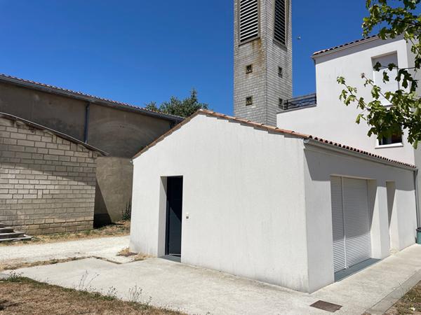 LALEU LA ROCHELLE Appartement type II PMR avec stationnement ,  La rochelle