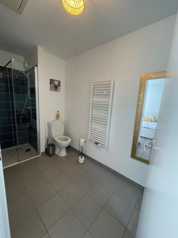 LALEU LA ROCHELLE Appartement type II PMR avec stationnement ,  La rochelle