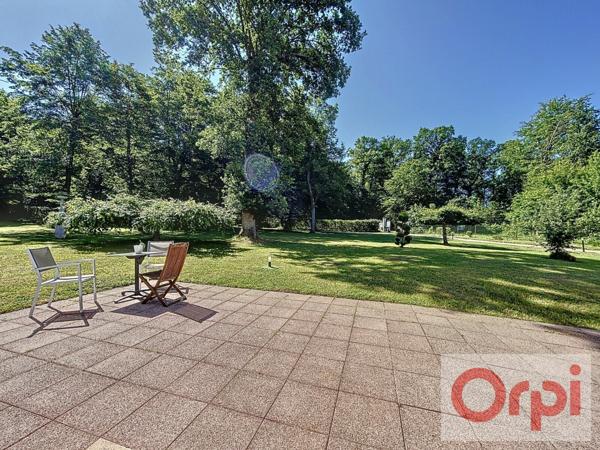 Maison à vendre    8 pièces •  Lamorlaye