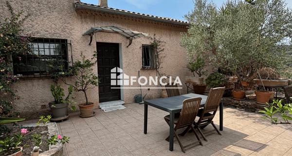 À vendre Maison 6 pièces 185 m² - Hyères 83400