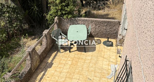 À vendre Maison 6 pièces 185 m² - Hyères 83400