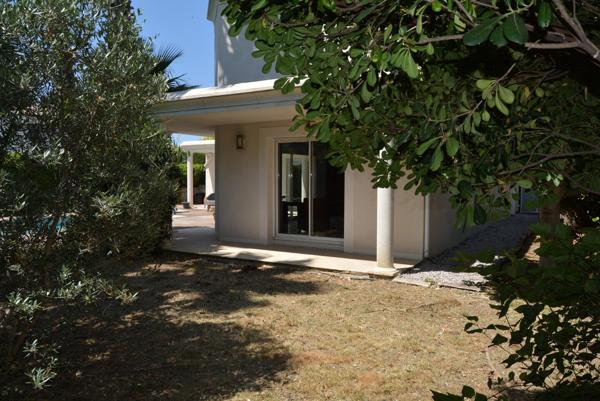 SUPERBE VILLA CONCEPT ORIGINAL 149 M² HAB SUR 660 M² DE TERRAIN