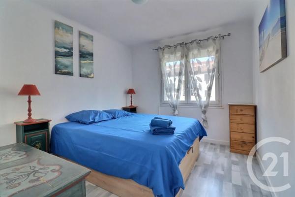 Appartement F3 à vendre  3 pièces - 67,18 m 2   FREJUS  - 83