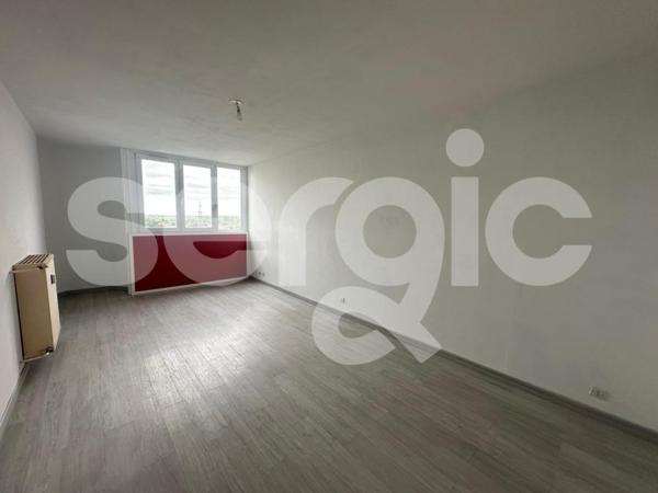 Location 2 Pieces 56 59370 Mons En Baroeul 15 0552 01 0093