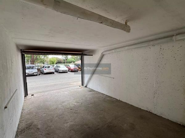 Location Garage à Fréjus
