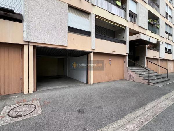 Location Garage à Fréjus
