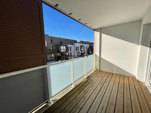 Appartement 2 pièces 43 m² EYSINES - 33320