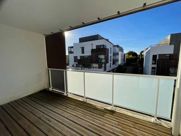 Appartement 2 pièces 43 m² EYSINES - 33320