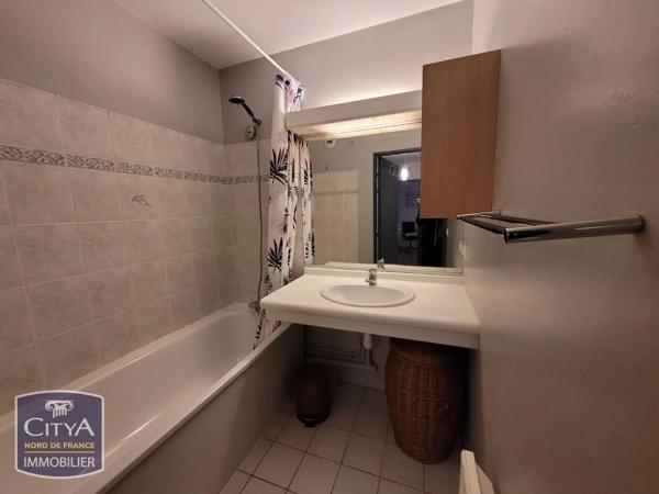 Appartement à louer 2 pièces 42.13m² Lille (59000)